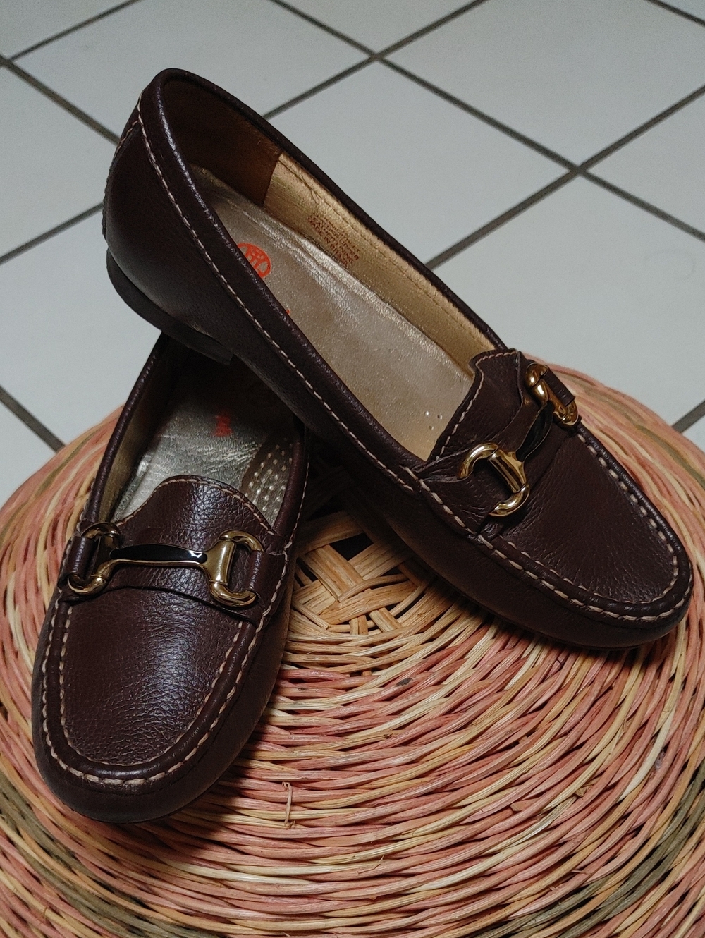 Marc Joseph New York Loafers Brown Pebbled Leather w Bit in Gold Black Size 7.5